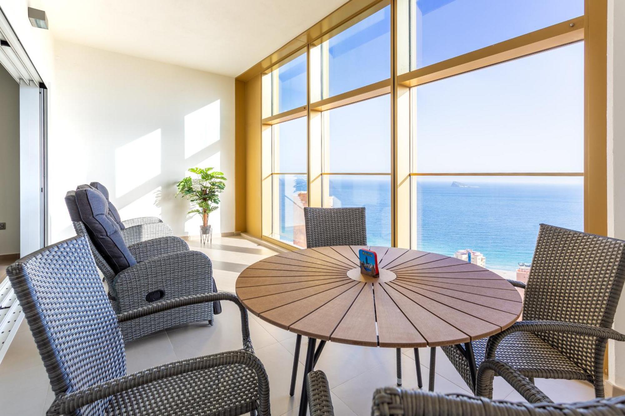 Intempo Sky Resort 154 Benidorm Eksteriør bilde